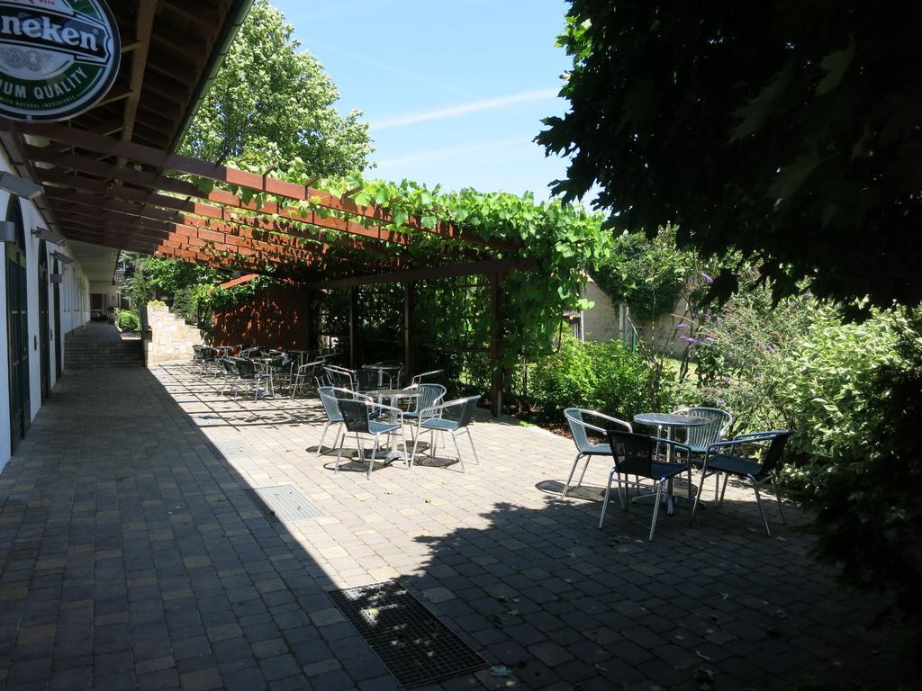 Bar Pension Lang Sankt Andra am Zicksee Bagian luar foto