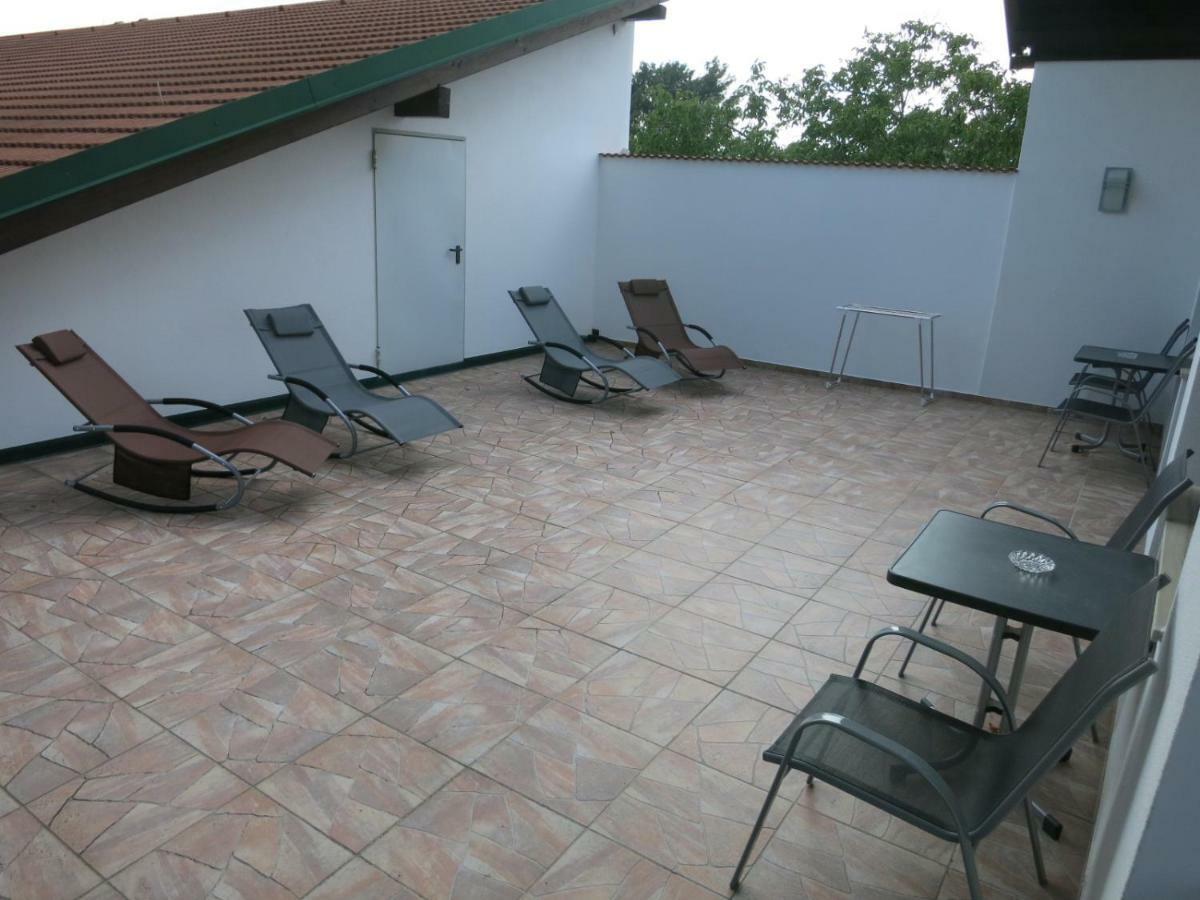 Bar Pension Lang Sankt Andra am Zicksee Bagian luar foto